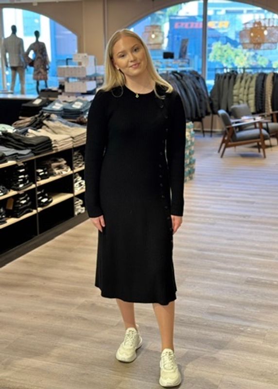CHRISTIAN AKS - Mima Merino Kjole Black