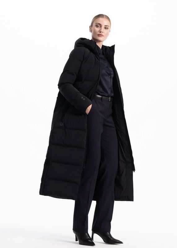 UBR - W Infinity Dunkåpe Black