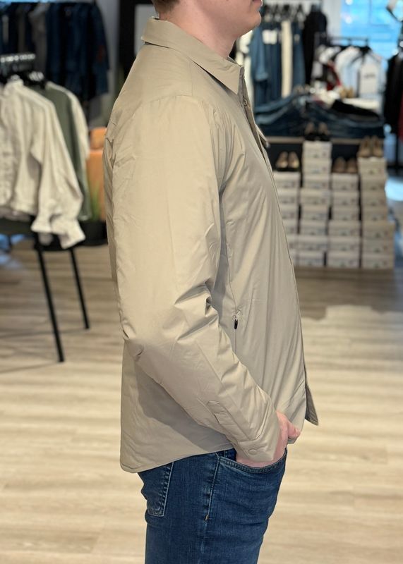 SCANDINAVIAN EDITION - M Trip II Jakke Khaki