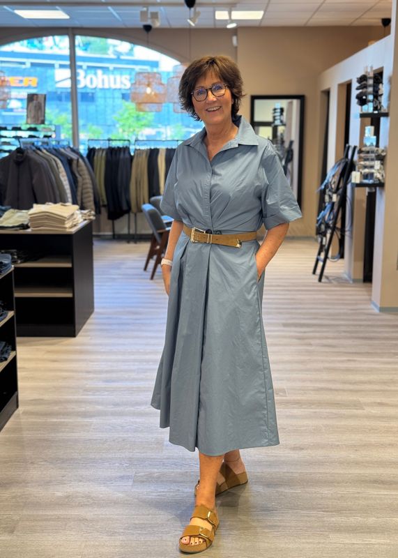 LA ROUGE - Pia S/S Kjole Dusky Blue