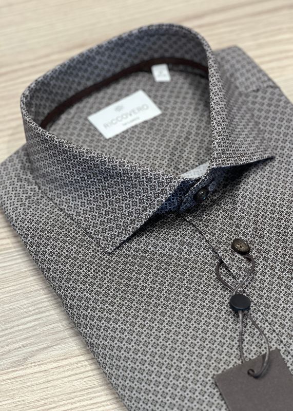 RICCOVERO - M Leo Tailor Fit Skjorte Brown Pattern 6404-701