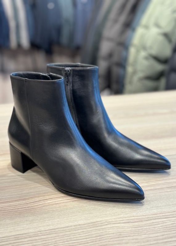 HÖGL - Beatrice Booties Black 2-104703